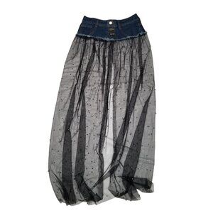 a peach party Mesh black skirt